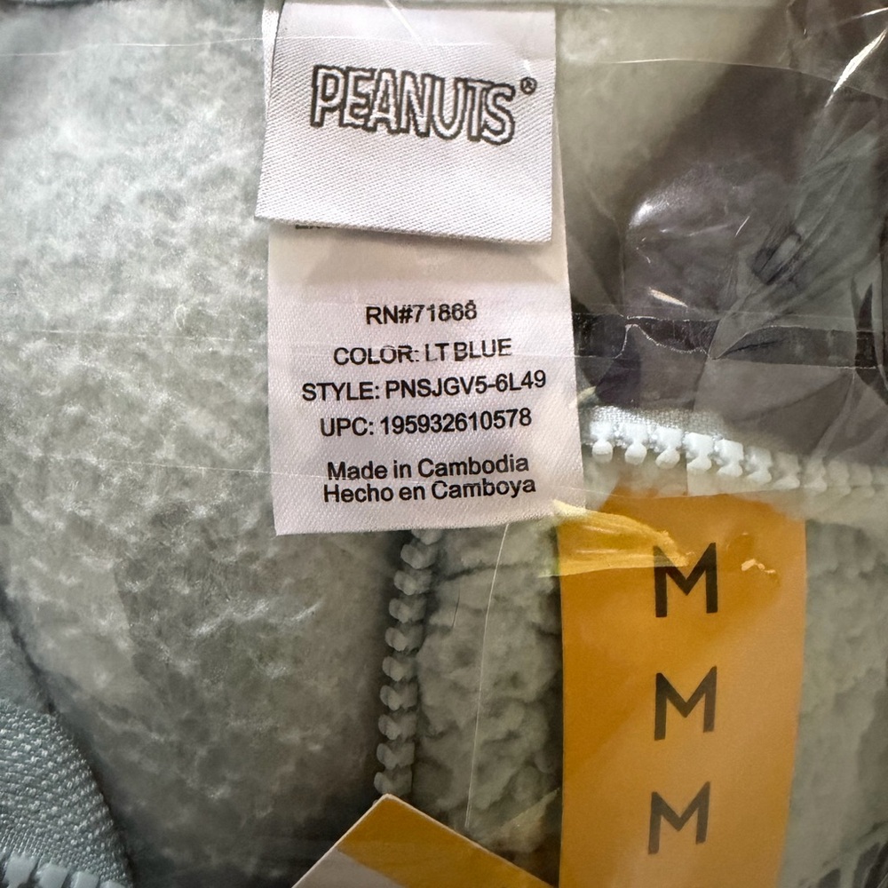 Peanuts Light Blue Sherpa 'Stay Cool' Half-Zip Pullover Size Medium - Picture 5 of 5